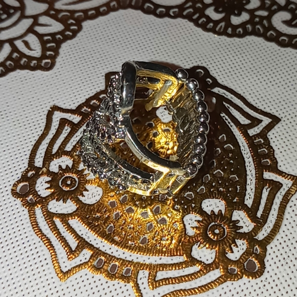 Ring - Picture 4 of 4